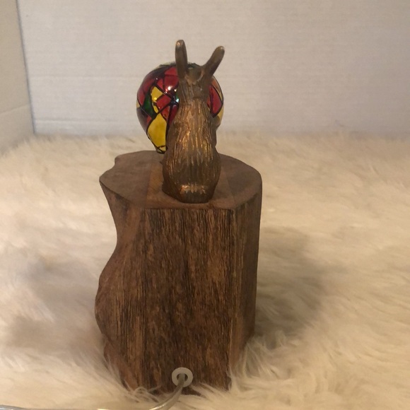Bunny on Wood Stump Lamp including Stained Glass Bulb - Picture 5 of 7